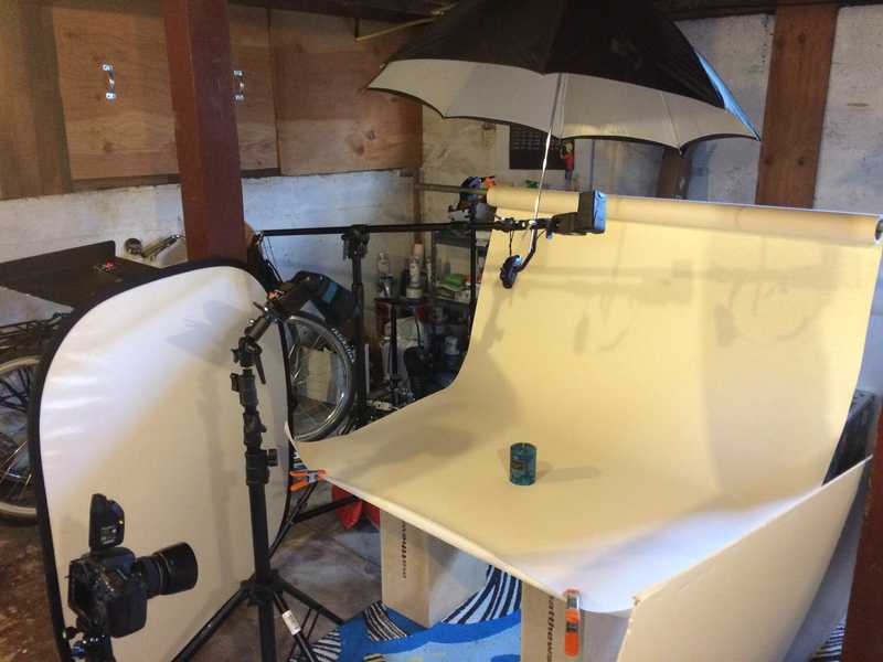 Behind the scenes of the product photography setup