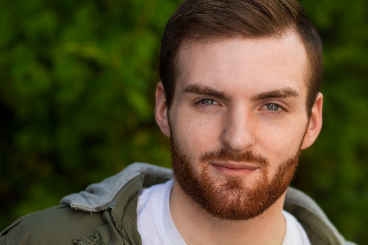 Portrait by Portland headshot photographer Chris Korsak